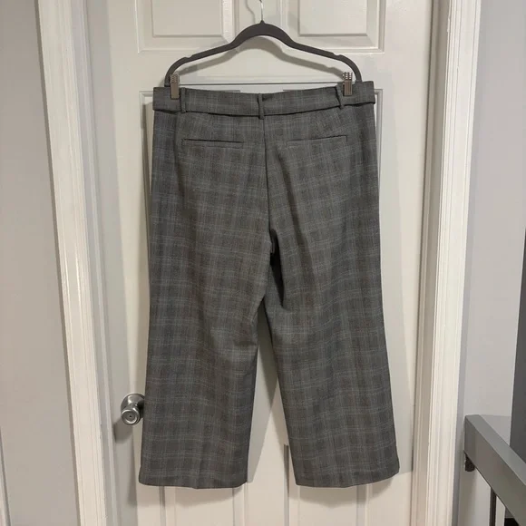 LOFT Wide Leg Houndstooth Pants - Picture 4 of 6